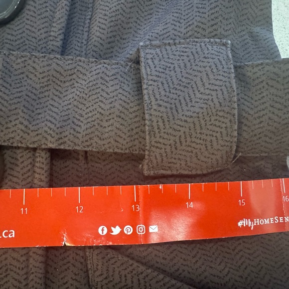 LULULEMON Brown Herringbone Double Breasted Studio Trench Coat. Size 6 - Picture 10 of 11